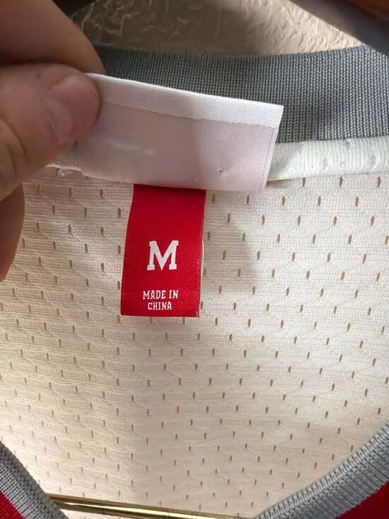 Cincinnati Reds Mitchell & Ness Cooperstown Collection Mesh V-Neck Jersey Size M - Picture 3 of 9